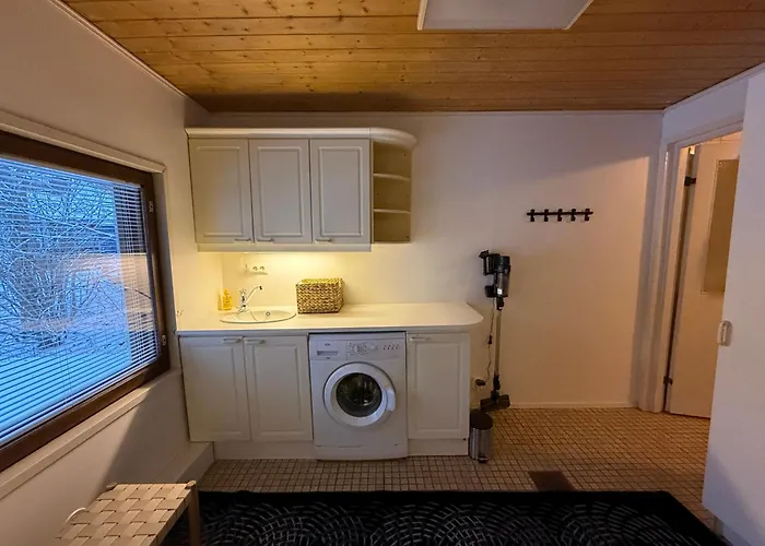 Traditional Nordic House With Sauna & Private Grillhut 빌라 로바니에미